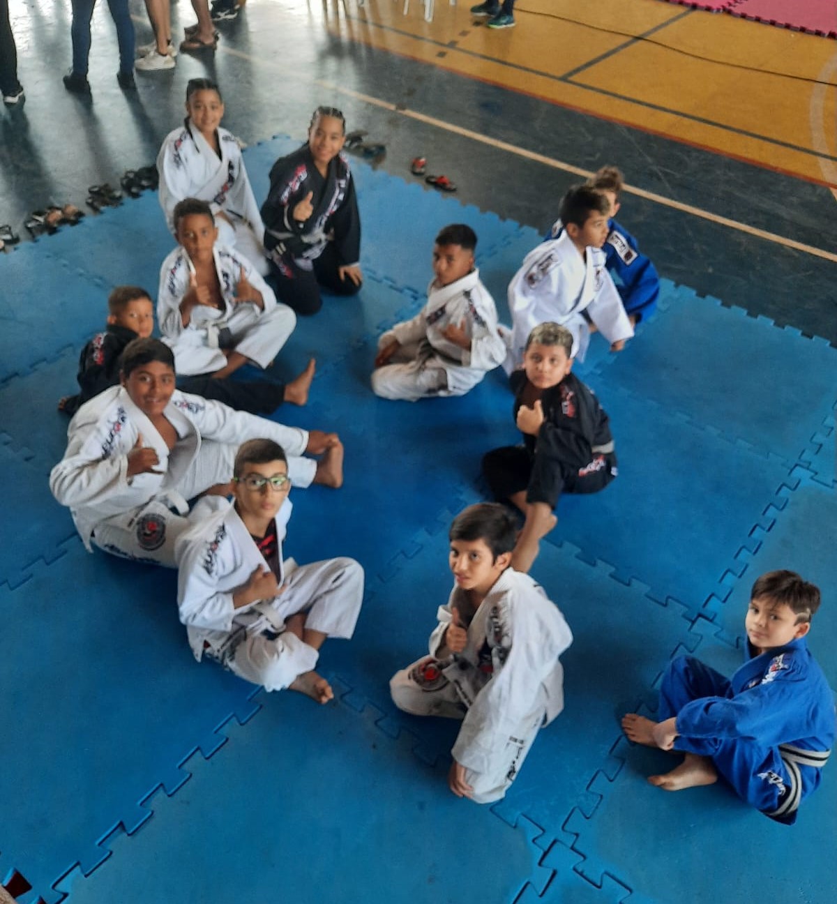 Andradinenses da Escola Humberto Passarelli Brilham na VIII Copa Mirandópolis de Jiu-Jitsu