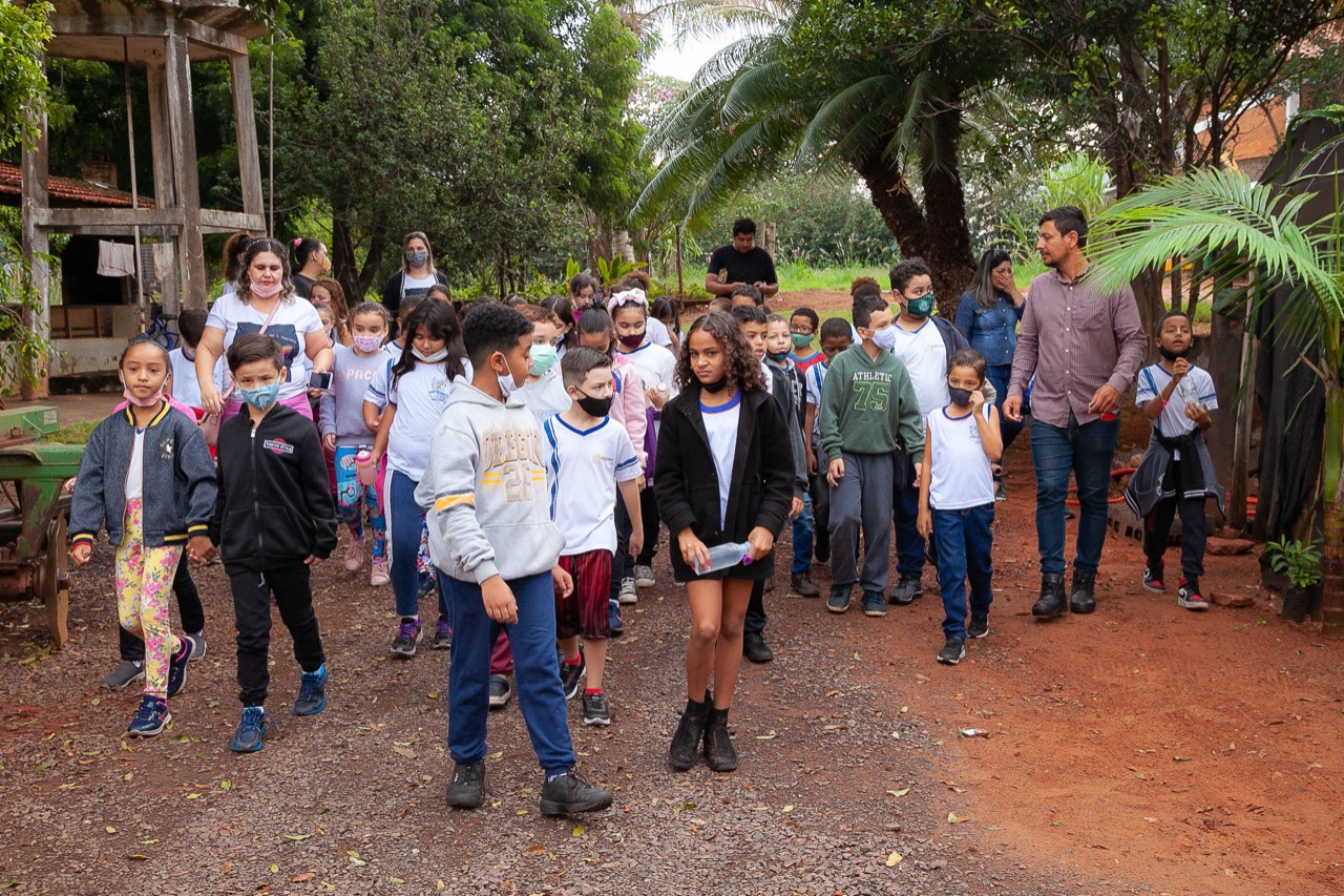 É lançada a semente do Parque dos Ipês pela Semana do Meio Ambiente.