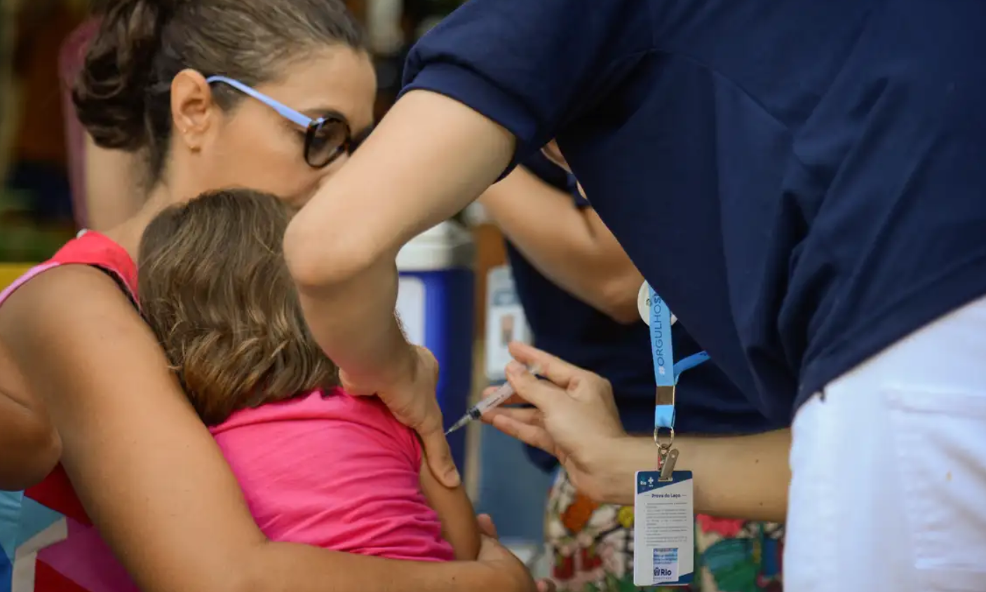 Pesquisa mostra falta de vacinas em mais de 1,5 mil municípios