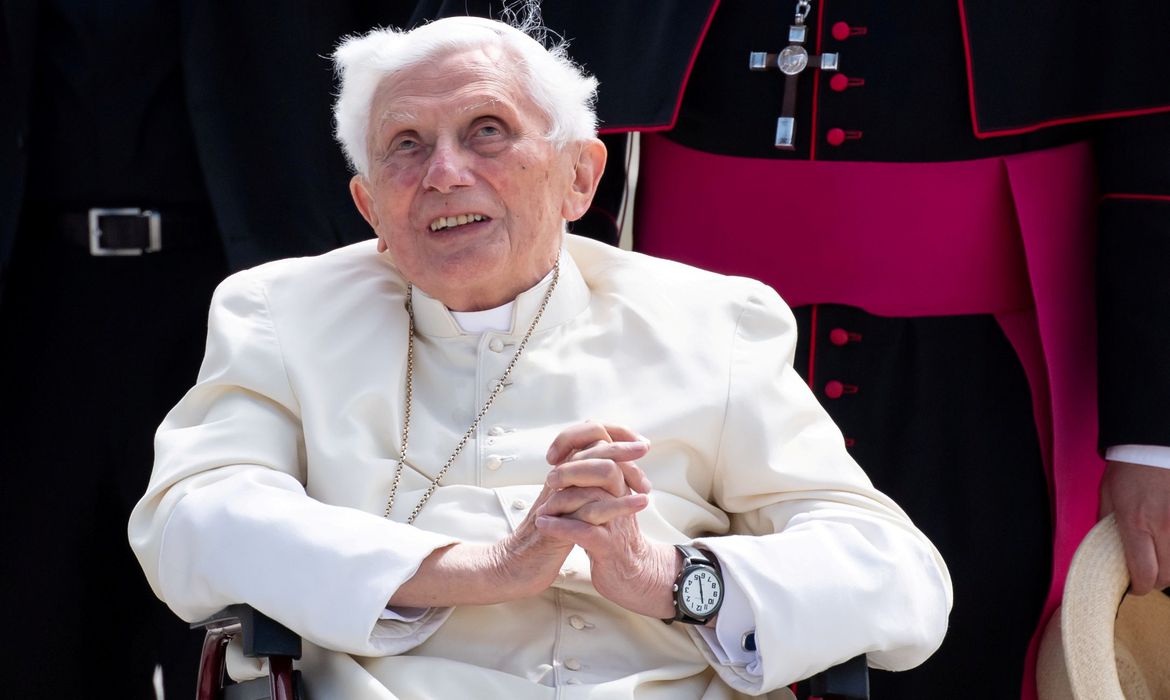 Bento XVI morre aos 95 anos; confira a história, curiosidades e muito mais