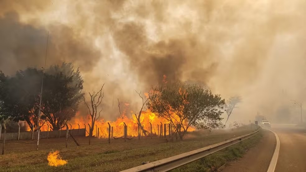 Defesa Civil alerta para risco elevado de incêndios e altas temperaturas para cidades do interior de SP