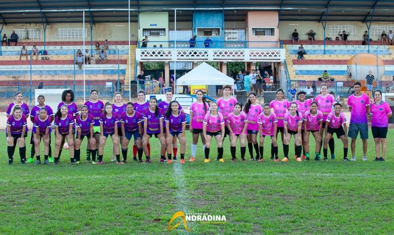 Andradina recebeu jogo festivo Rainhas do Drible no último fim de semana