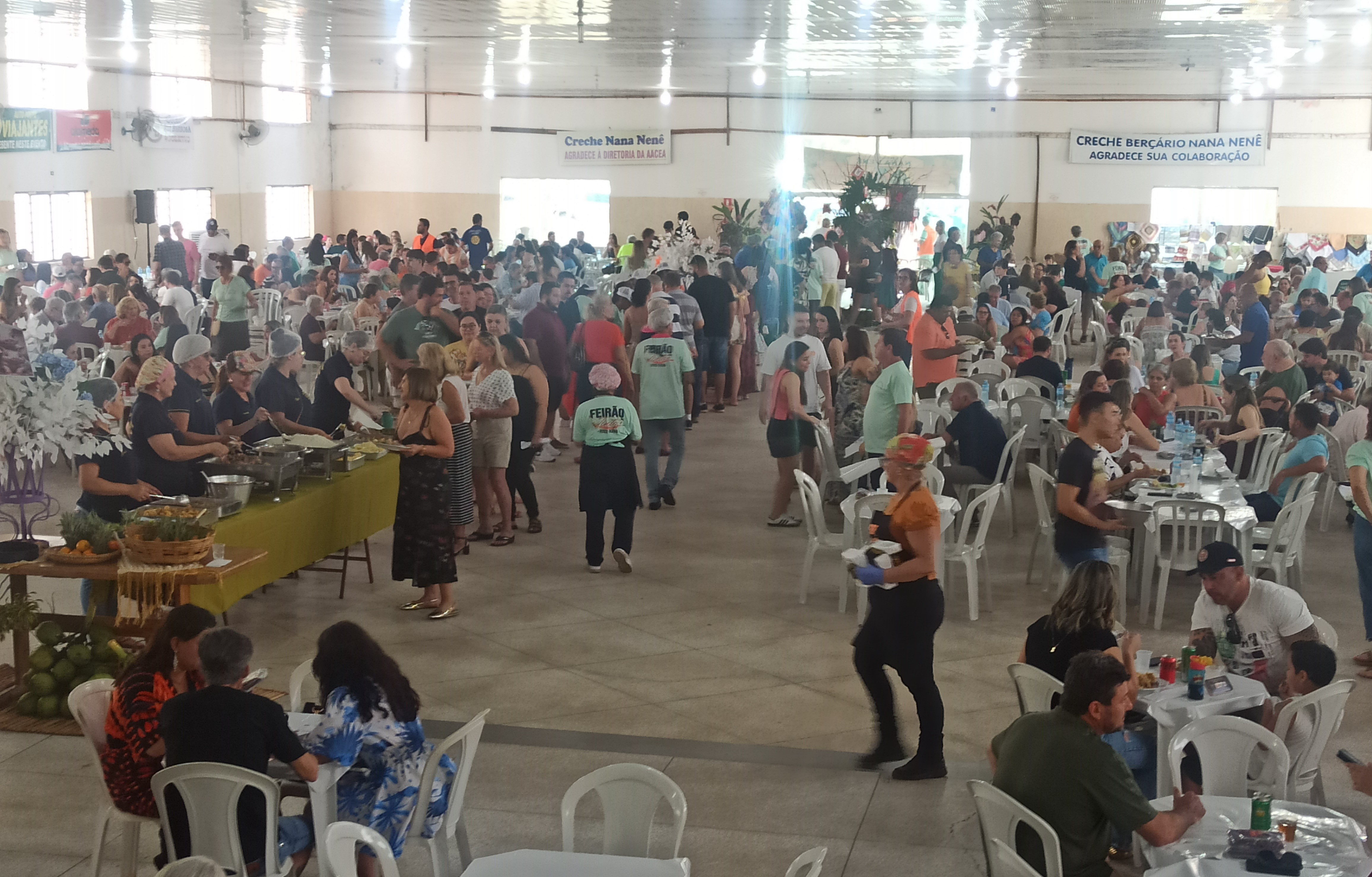 Animação e muita alegria marcaram 15º Porco do Rolete da Creche Nana Nenê