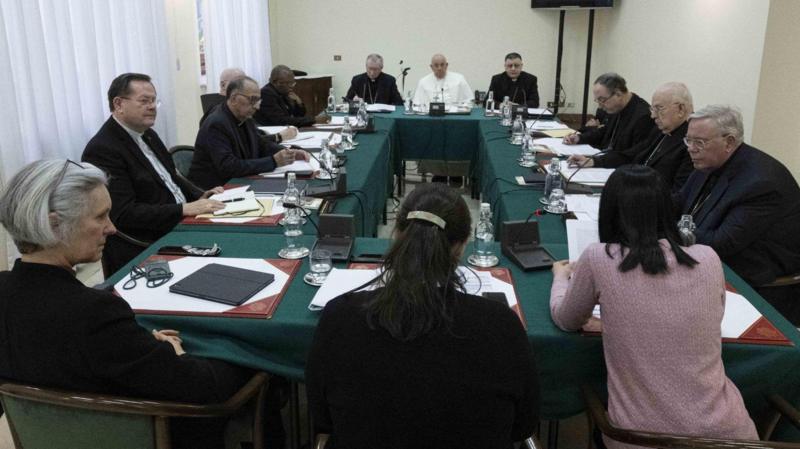 'Desmasculinizar a igreja': as mulheres convidadas pelo Papa Francisco para reunião de cardeais