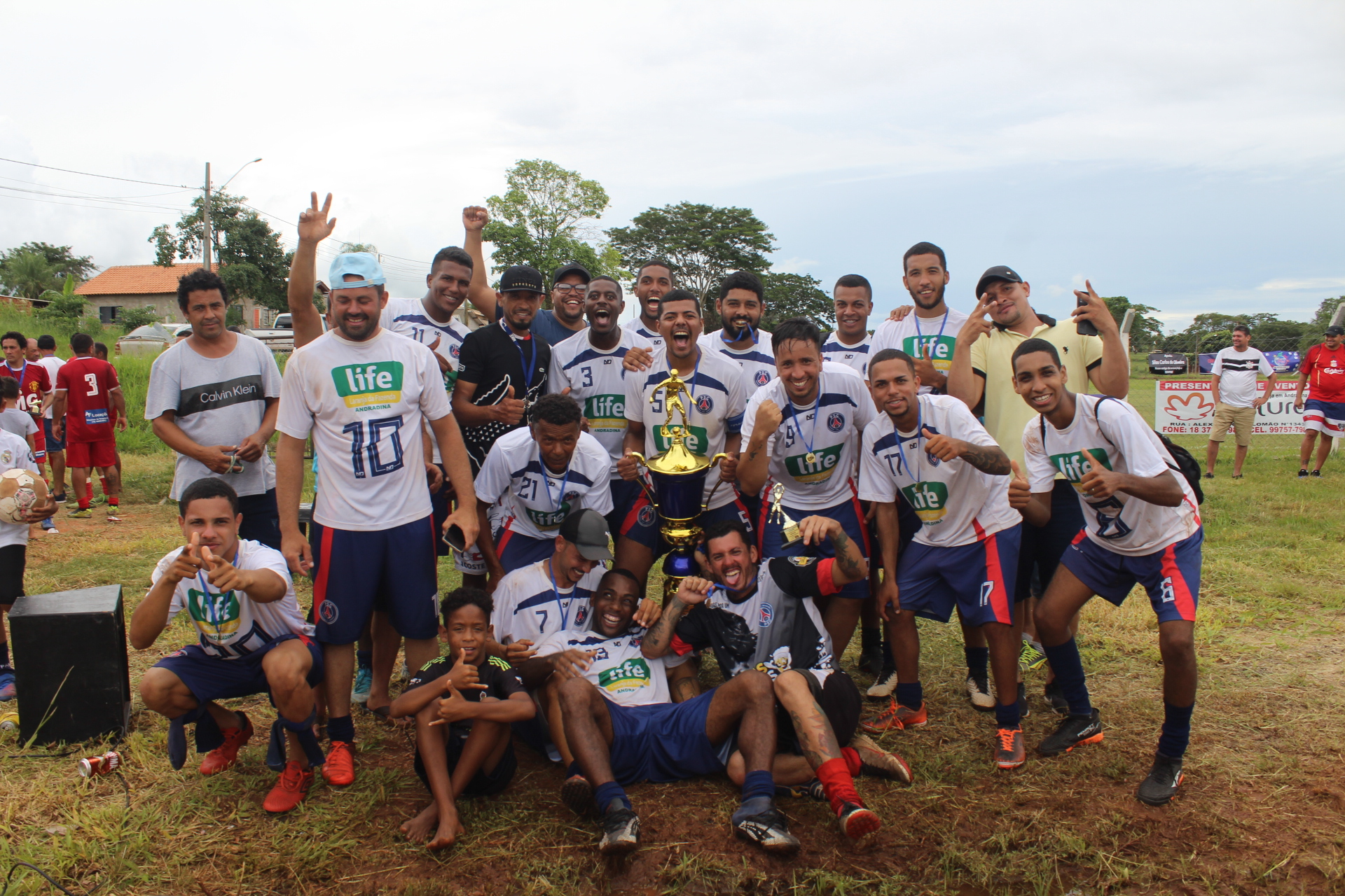 PSG é o campeão do primeiro Torneio Entre Amigos do Jardim Europa