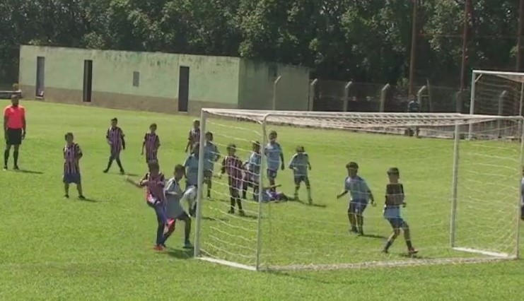 Murutinga realiza Festival Sub 10 com participação de sete cidades da região