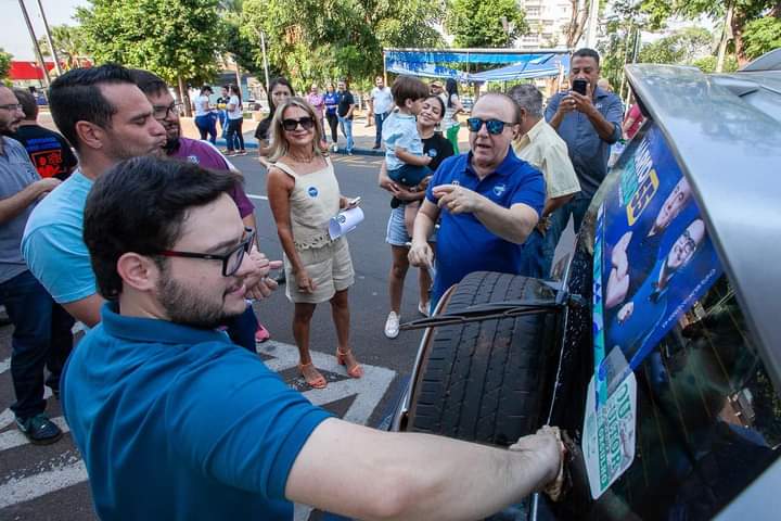 ​Mário Celso inicia campanha com inauguração de comitê e adesivaço Por André Longarini