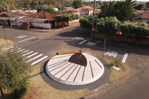 Remodelada, Praça da Enxada agora se chamará Praça Memorial Família Botega