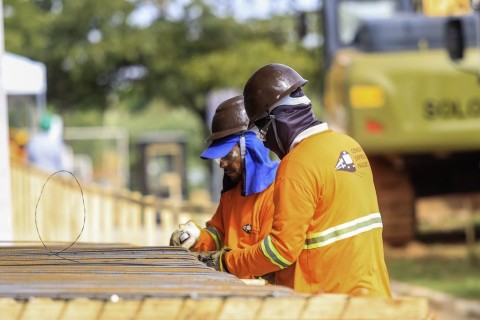 Governo de SP propõe salário mínimo paulista de R$ 1.874, com alta de 46% em 4 anos