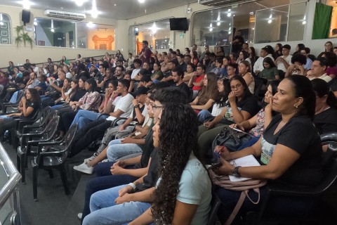 Câmara de Andradina recebeu palestra sobre violência de gênero