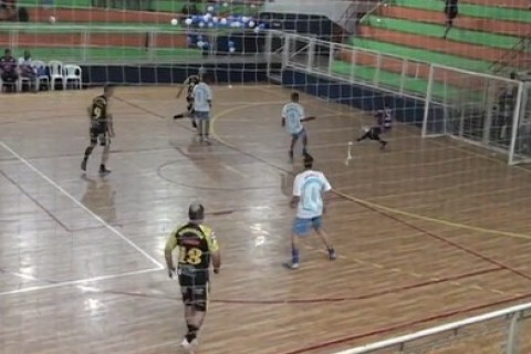 Top Turbo Pit Stop encerra Futsal de Férias com vitória