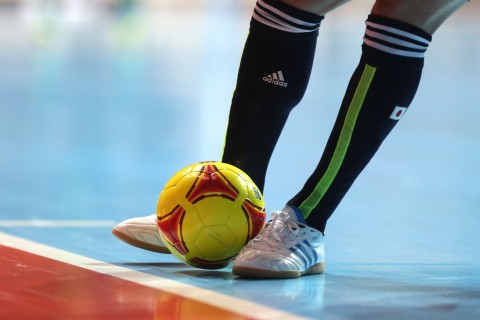 Azevedo Porto Marcinho Presentes vence e vai à final do Futsal de Férias