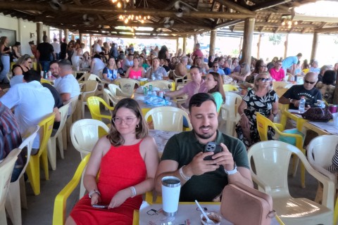 Pedal do Bem realizou feijoada em prol da Igreja São Sebastião