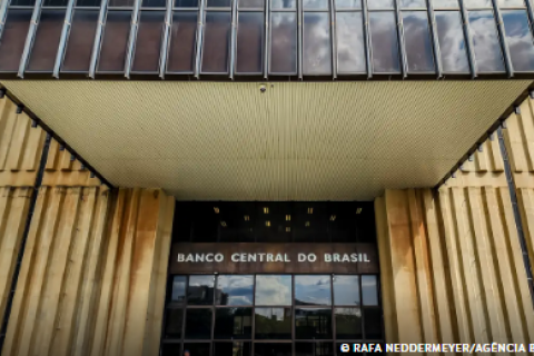 Copom decide nesta quarta-feira se pausa ciclo de alta na Taxa Selic