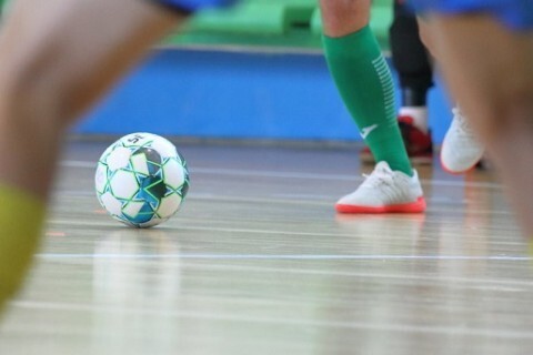 Azevedo Porto Marcinho Presentes goleia e vai à fase final do Futsal de Férias