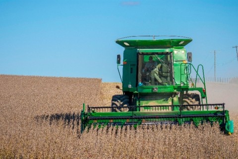 Colheitas dos EUA avançam e relatório do USDA confirma ritmo