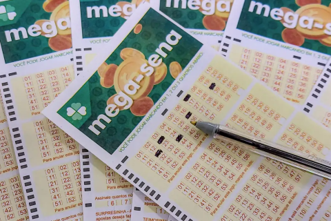Mega-Sena acumula e pagará R$ 32 milhões na terça; confira dezenas