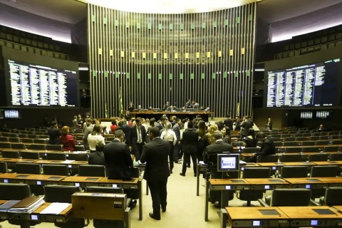 Câmara pode votar urgência para aumentar número de deputados federais