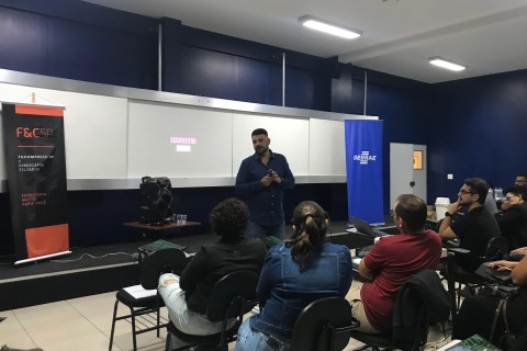 Sincomércio e Sebrae realizaram “Programa Loja do Futuro” em Andradina