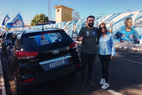 Hugo Zamboni inicia campanha para Deputado Federal com adesivaço