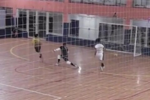 Atlética Monsterbulls vence e vai a semifinal do Futsal dos Craques
