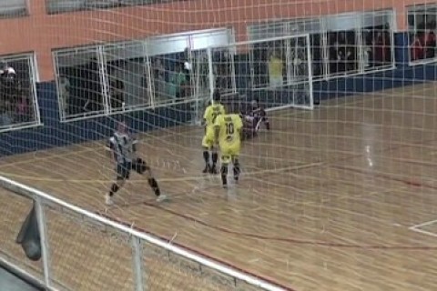 ABC da Construção Porto ATC e Juventude Do Carmo Barbearia empatam pelo Futsal de Férias